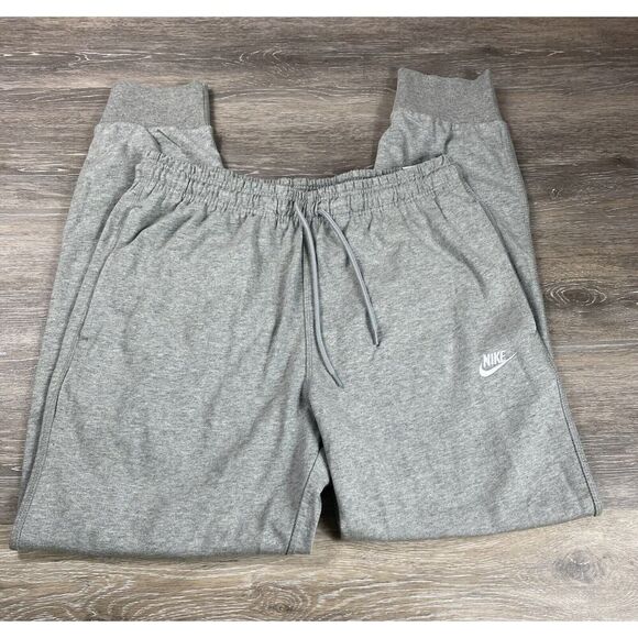 Nike Sportswear Club Men's Jogger Pants - Grey Size M FQ4330-063 - Picture 1 of 9